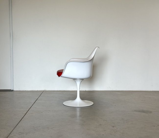 4 sedie TULIP EERO SAARINEN per KNOLL INT. anno 2017